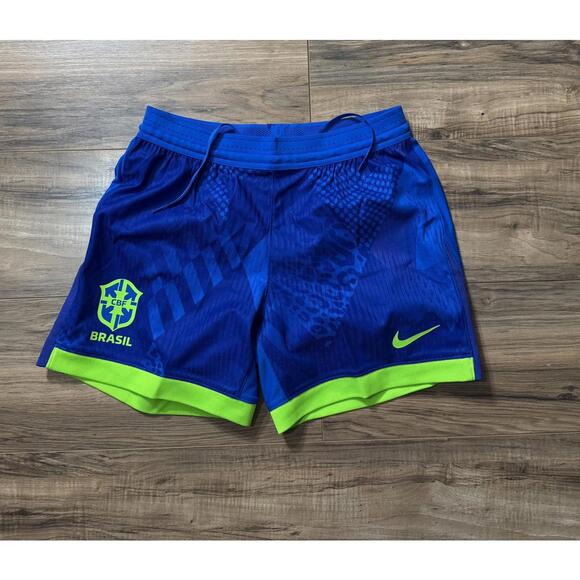 Nike Brazil 2025 Away Women's Soccer Shorts - Picture 1 of 5